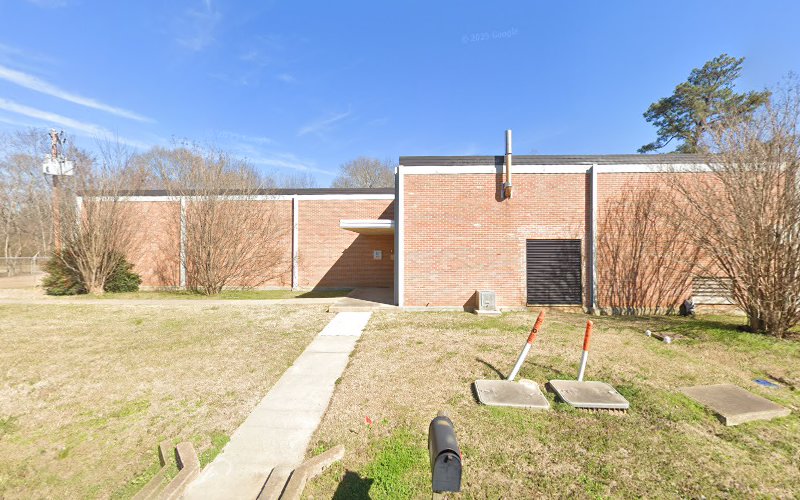 443932 ungarino eckert llc