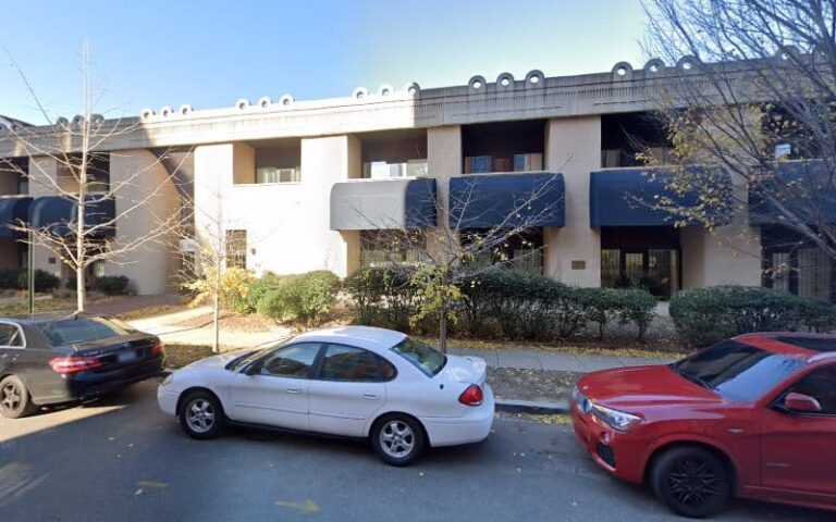 444076 university legal services 768x480