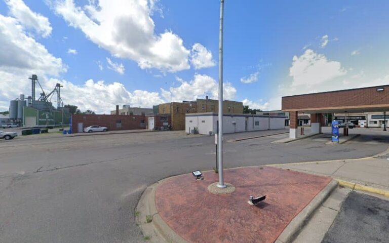 444162 uphus law office 768x480