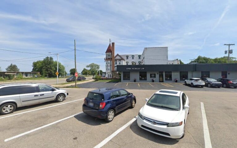 444171 upper michigan law 768x480
