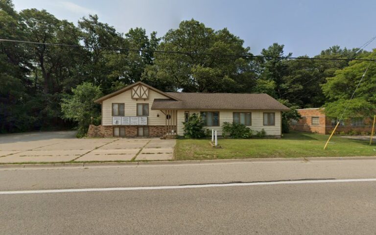 444185 upright law 768x480