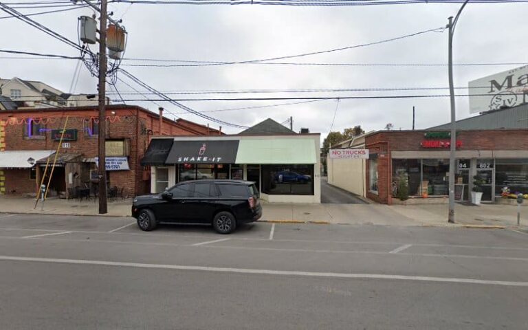 444211 upright law 768x480