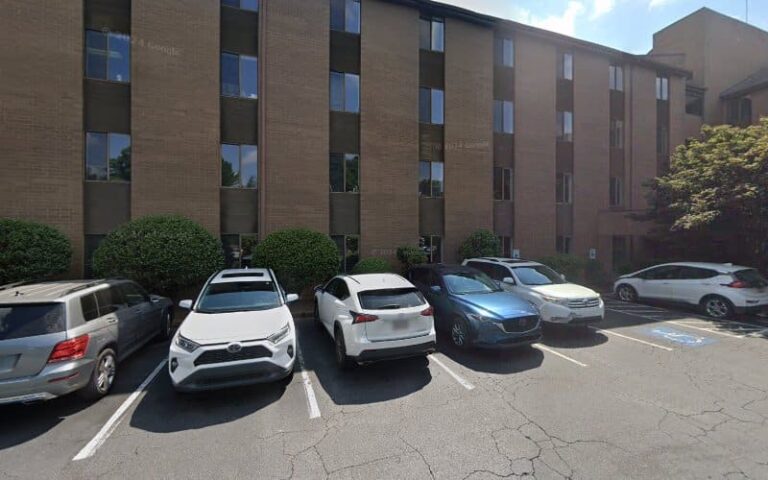 444215 upright law 768x480