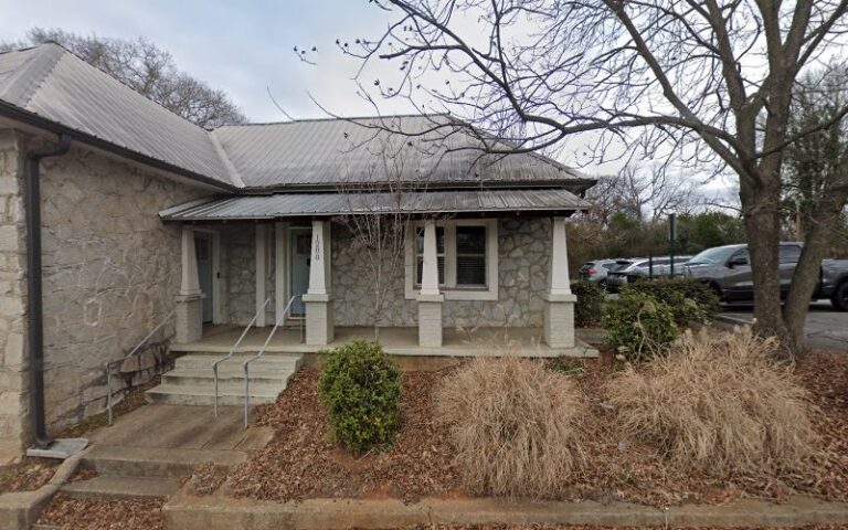 444219 upright law 768x480