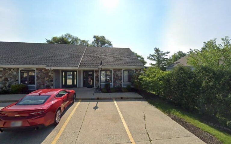 444221 upright law 768x480