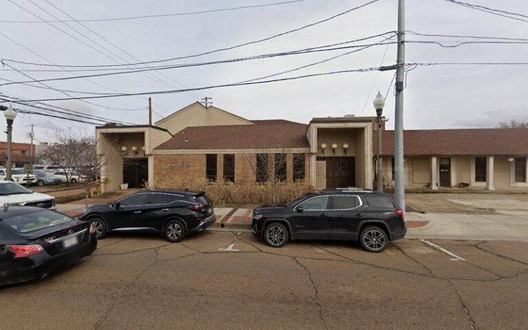 444235 upshaw williams biggers 768x480