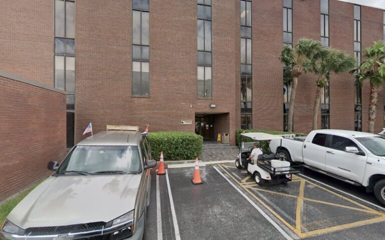 444958 uzquiano law group pa 768x480