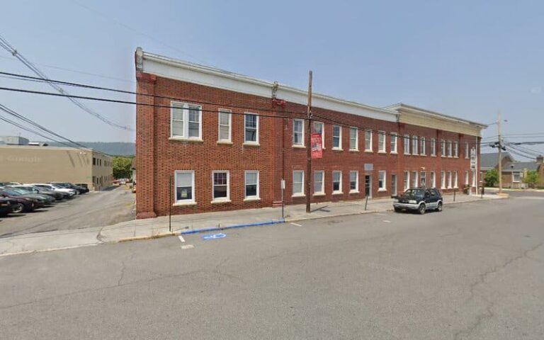 444962 v alan riley pllc 768x480