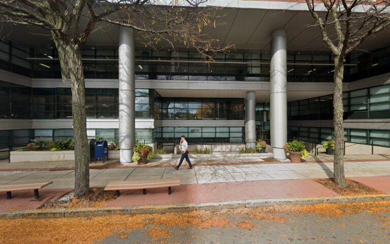 445039 vacovec mayotte singer llp 768x480