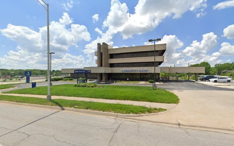 445045 vader jay h 768x480