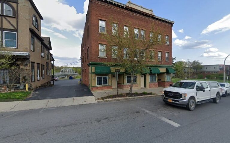 445099 val m serbalik law office 768x480