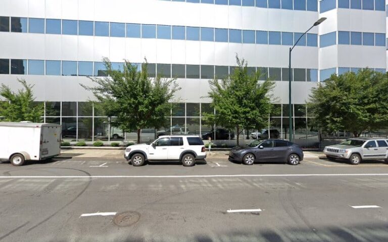 445667 van laningham associates 768x480