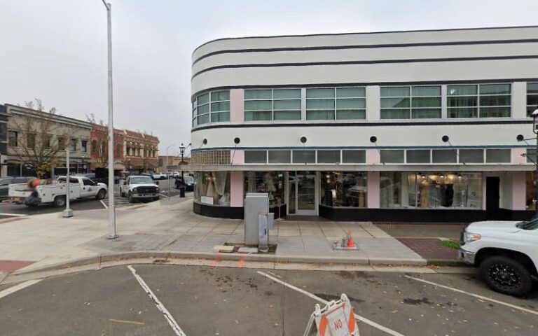 445916 vande griend doug 768x480