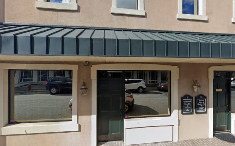 446033 vanderver r pool pc 768x480