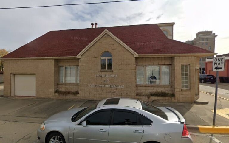 446505 vaughn law office 768x480