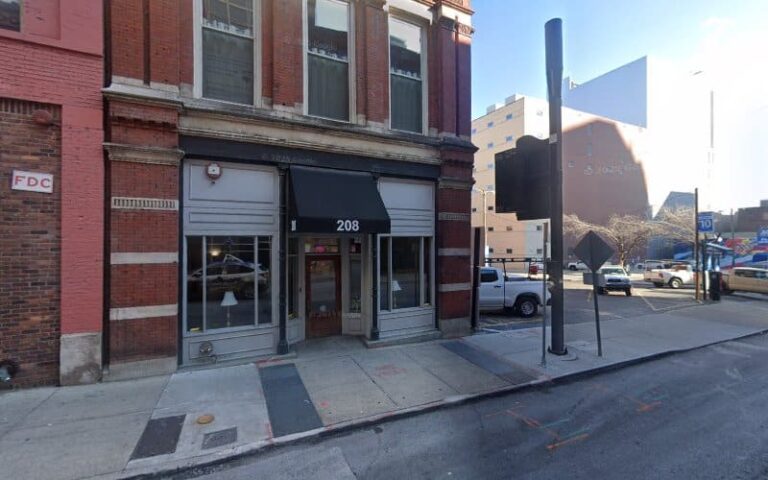 446517 vaughn robert 768x480