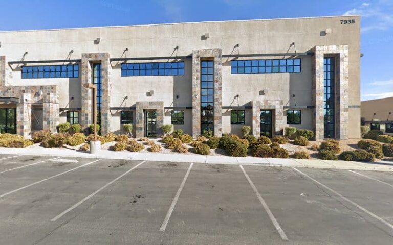 446627 vegas bk 768x480