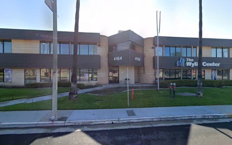 447295 via immigration advocacy project 768x480