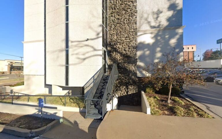 447499 victor r. owens attorney at law 768x480