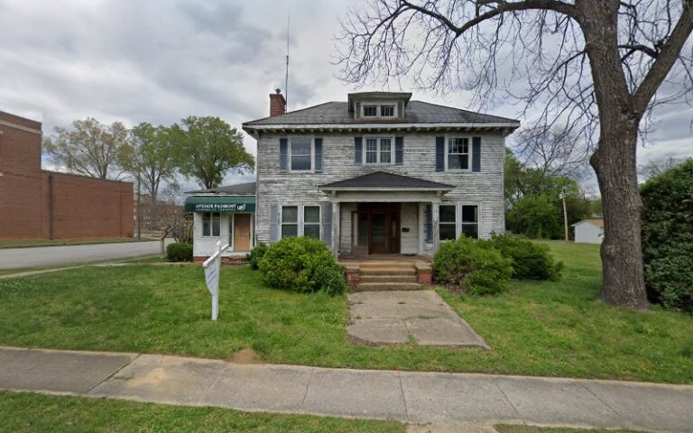 447503 victor s sarratt law offices 768x480