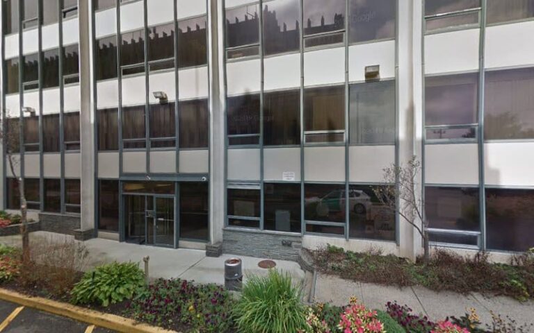 447677 vigliarolo frank s 768x480