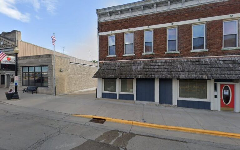 448013 vincent roth toepfer leinen p.c 768x480