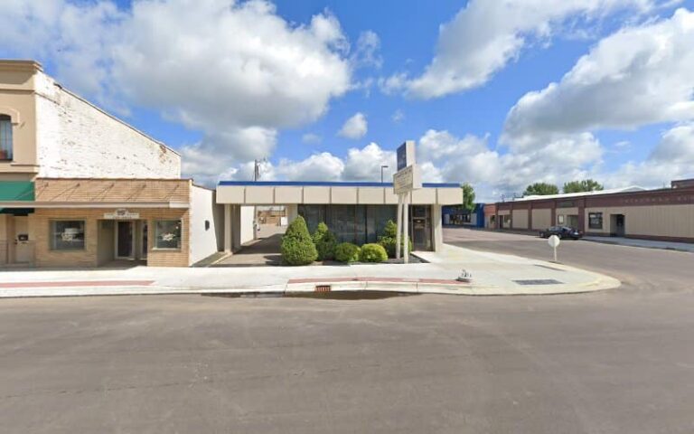 448561 voegele gary l 768x480