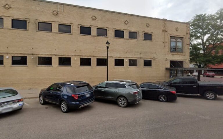 448673 voigt steven r 768x480