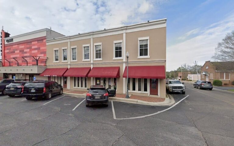 449044 w clyde harr iii pc 768x480