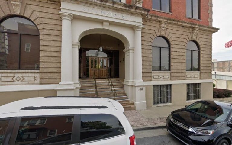 449192 w. derek malcolm esq 768x480