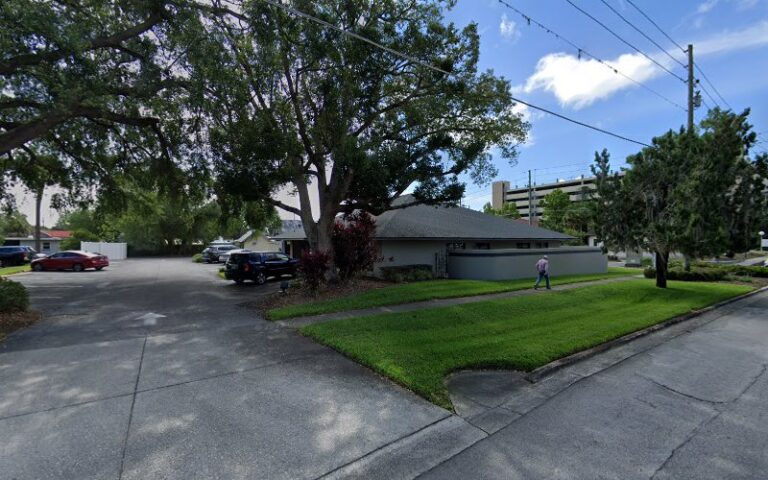 449206 w. grant watson esquire 768x480