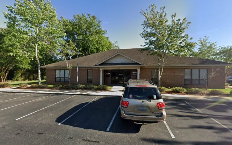 449393 waczewski online law journal 768x480