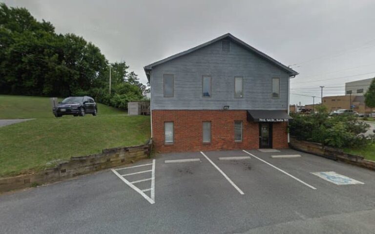 449696 wagner nicole l 768x480