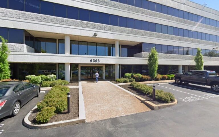 450261 walker mc kenzie walker 768x480