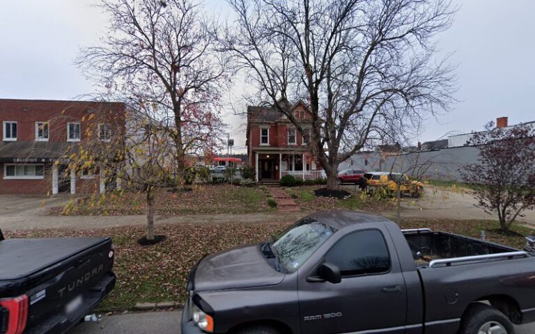 450387 wall randall 768x480