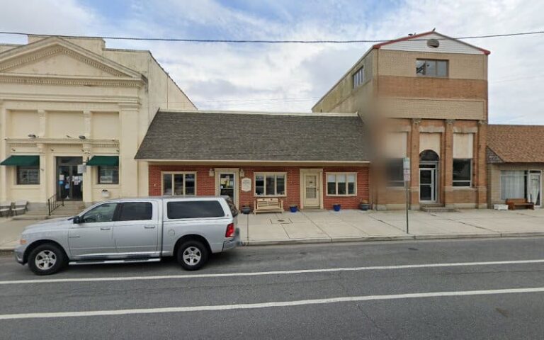 451597 ward wade d 768x480