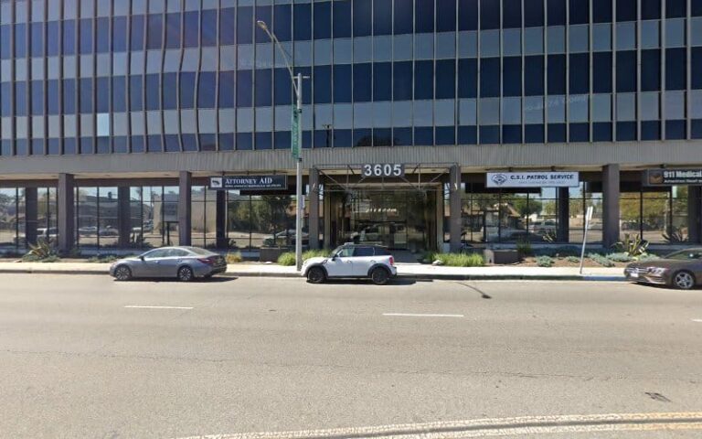 451833 warren chao law office 768x480