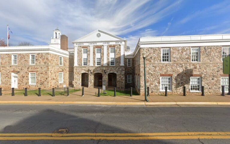 451837 warren county commonwealth atty 768x480