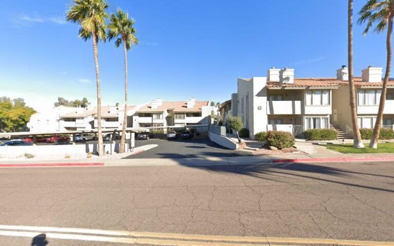 451848 warren denetsosie 768x480