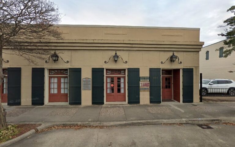 452430 watkins guyton h 768x480