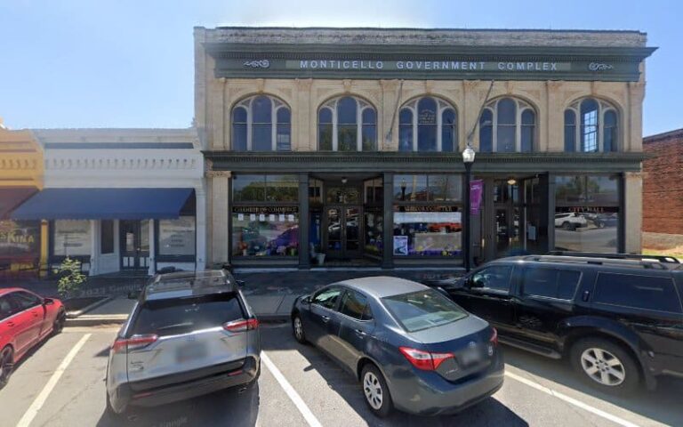 452588 watson molly h 768x480