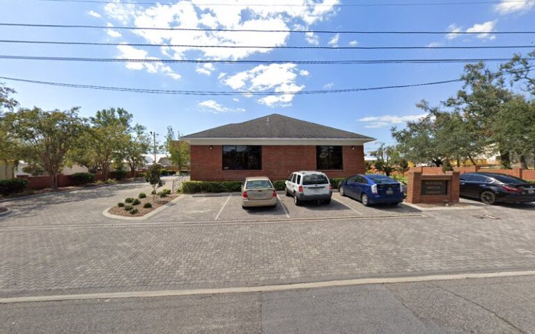 452782 waylon graham atty 768x480