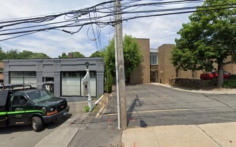 452844 wayne d effron pc 768x480