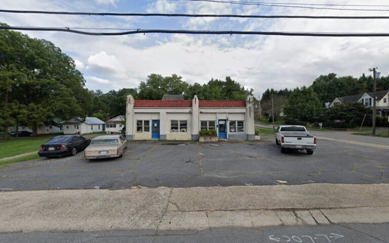 452902 wayne o clontz 768x480