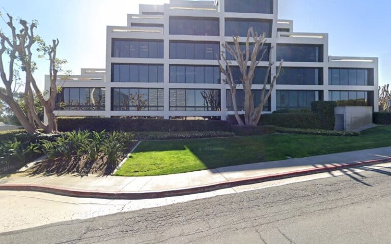 452942 wayne thomas law office 768x480