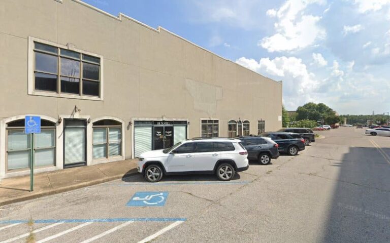 453021 weakley weakley 768x480