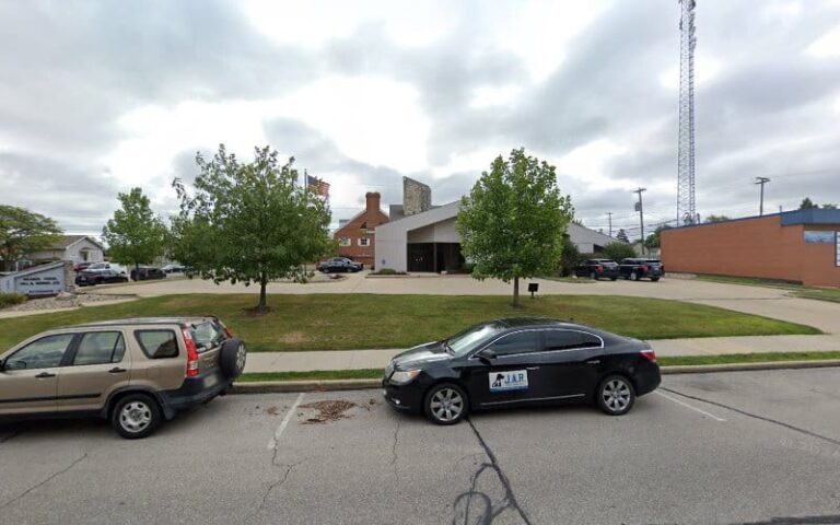 453043 weaner james k 768x480