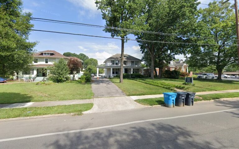 453194 webb dale w 768x480