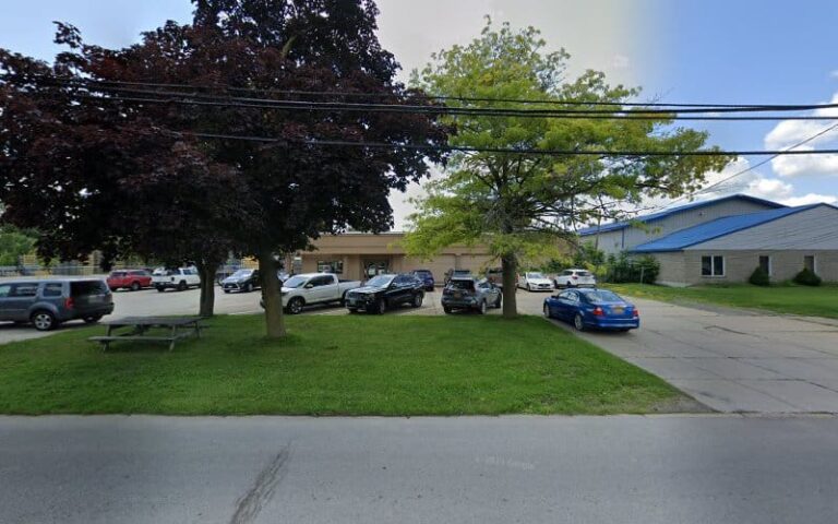 453261 webb thomas e 768x480