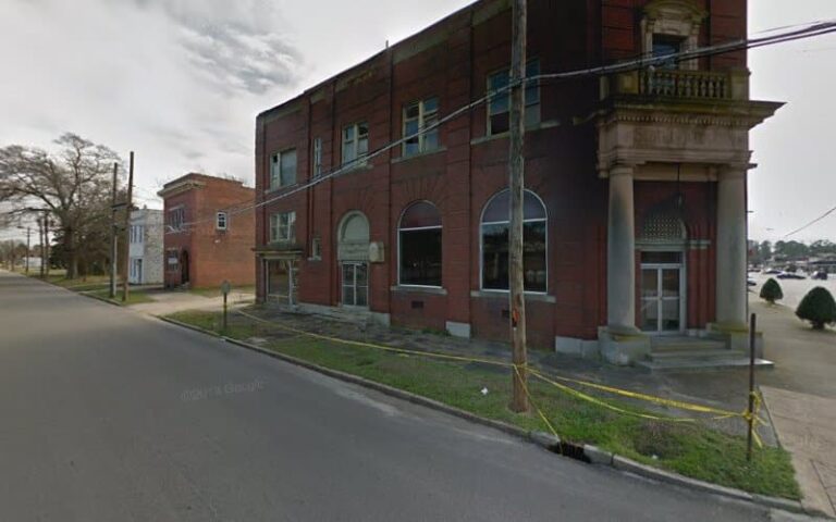 453263 webb webb summey 768x480